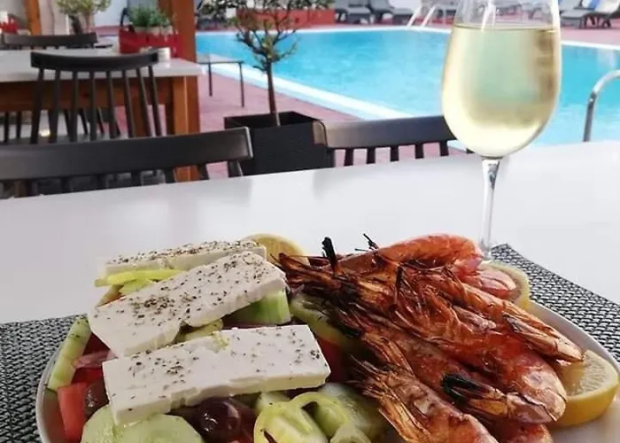 Platoni Elite Hotel apartamentowy 4*