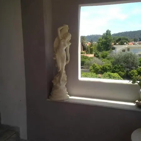 Ξενοδοχείο με διαμερίσματα Platoni Elite Ιαλυσός Ρόδος