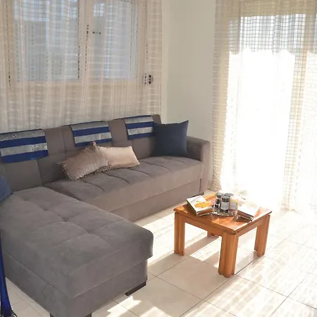 Aparthotel Platoni Elite