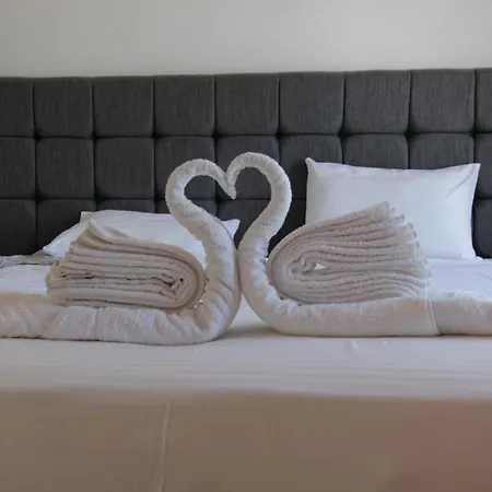 Aparthotel Platoni Elite 2*