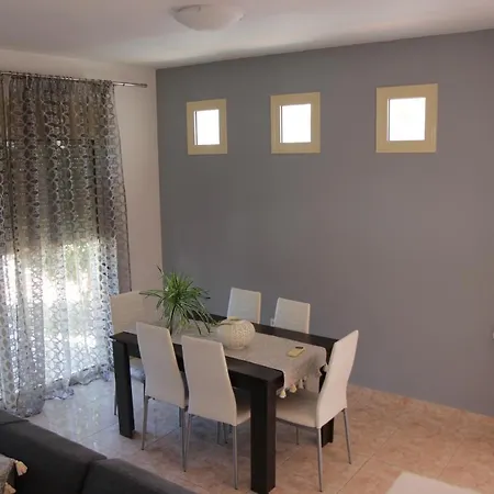 Platoni Elite Lägenhetshotell Ialysos (Rhodes)