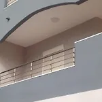 Platoni Elite 아파트호텔