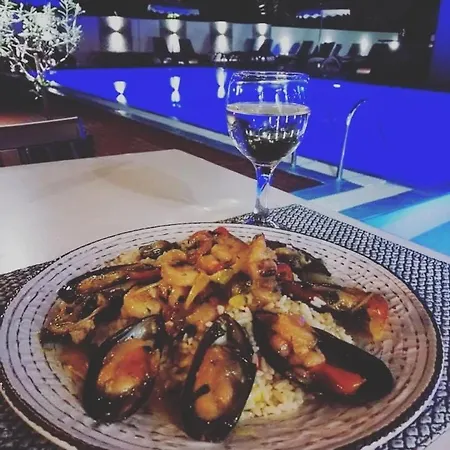 Platoni Elite Apart-hotel 4*